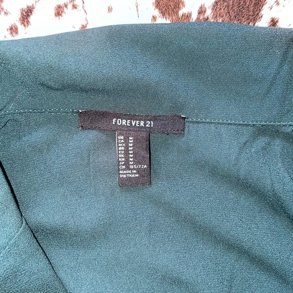 Forever 21 romper - Picture 2 of 2